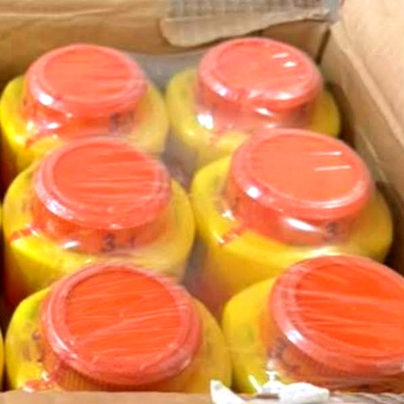 Other - 6Jar Body Creme Carrot Brightening 135ml (small size)